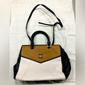 Ann Klein, satchel purse